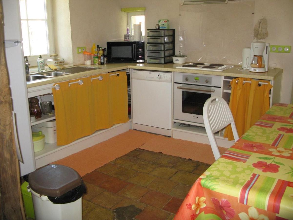 Gîte Rouperroux-le-Coquet, 4 pièces, 6 personnes - FR-1-410-215 Extérieur photo